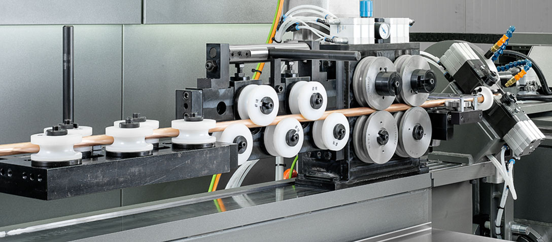 3-RUNNER - Ligne d'alimentation pour formes de tubes en bobine